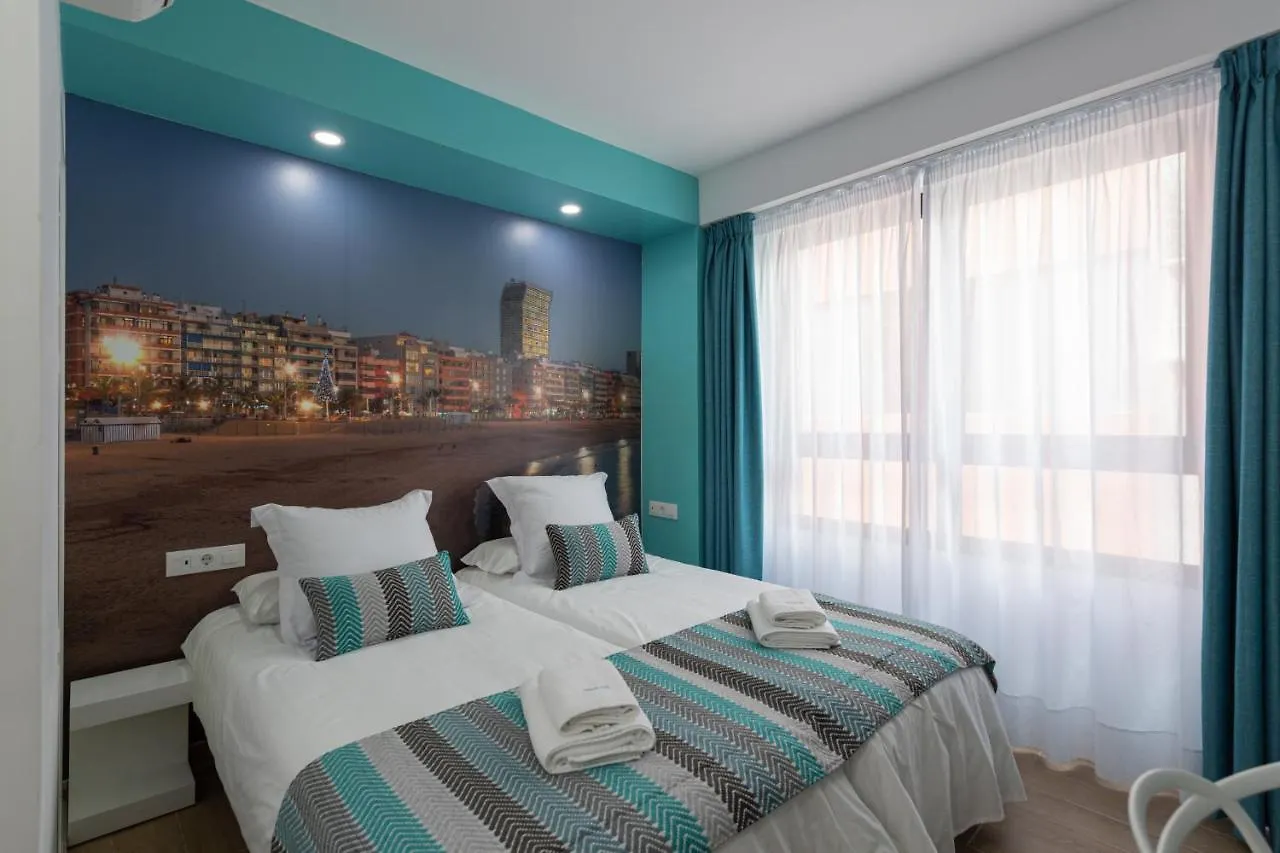 Petit Accommodation Las Canteras Deuxieme Las Palmas de Gran Canaria Apartment
